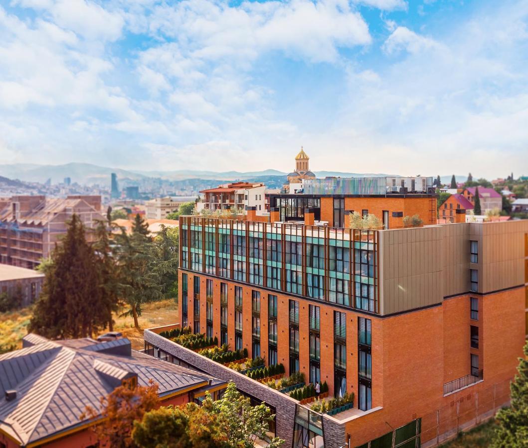 Ramada By Wyndham Tbilisi Old City Hotel Exterior foto